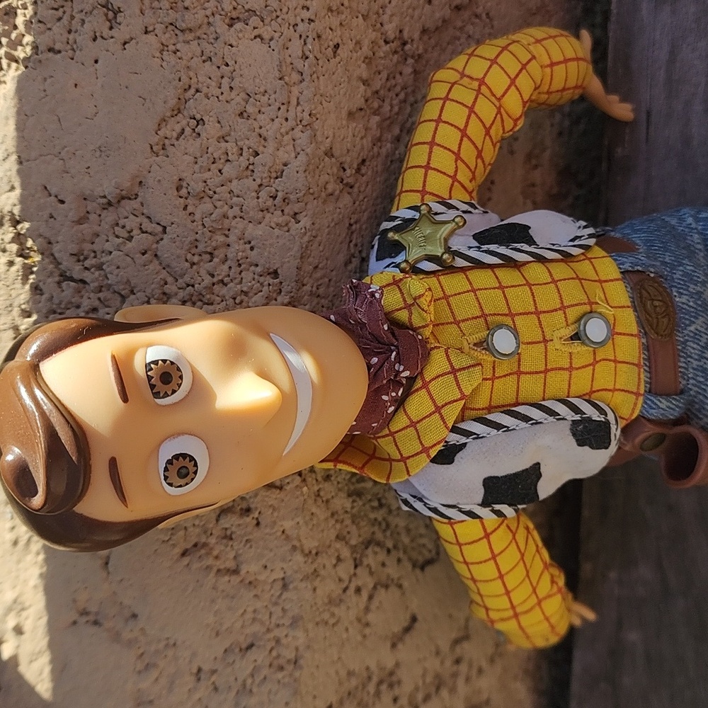 Toy Story Woody and Buzz Lightyear Action Figures - Picture 2 of 4
